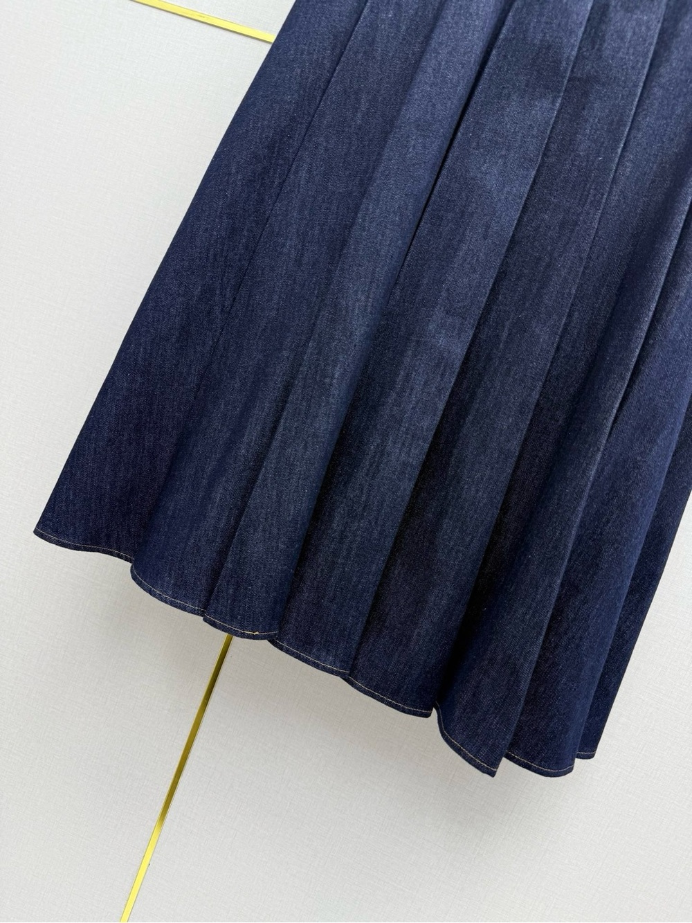 Loewe Dark Blue Denim Short-Sleeve Pleated Midi Dress with Gold Buttons - Picture 2 of 8